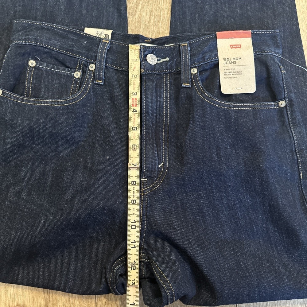Levi's 80s Mom Jeans High Rise Relaxed Fit Tapered Leg‎ Dark Wash Normcore NEW - Picture 10 of 12